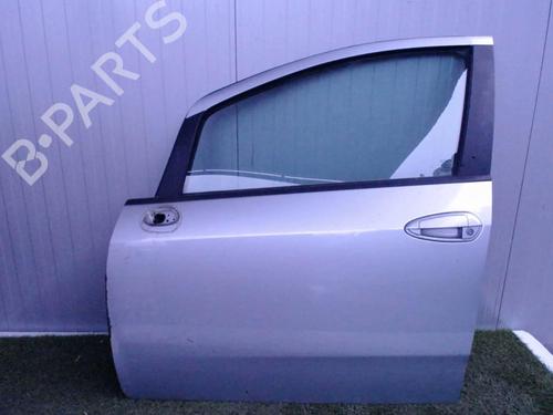 Used Left front door Left front door FIAT GRANDE PUNTO (199_) 1.3 D Multijet (75 hp) 21855995 21855995