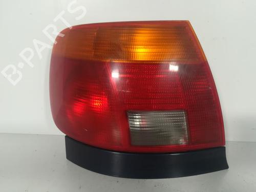 Venstre Baklys AUDI A4 B5 (8D2) 1.9 TDI (90 hp) 21851350