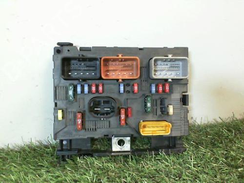 Used Fuse box CITROËN C2 (JM_) 1.4 HDi (68 hp) 30097065