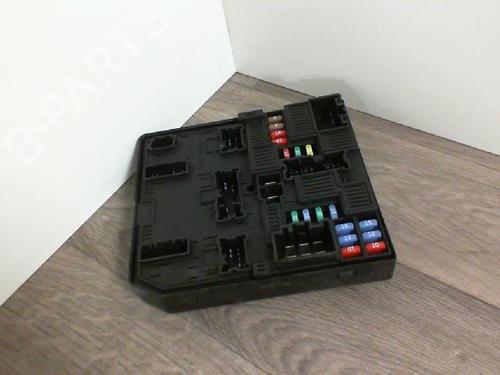 Fuse box RENAULT MEGANE IV Hatchback (B9A/M/N_) 1.5 dCi 90 (B9A1) | BP30661417E1  - Image 5