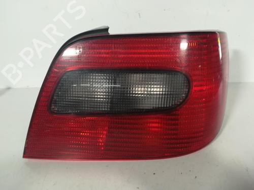 Used Right taillight CITROËN XSARA (N1) 1.4 i (75 hp) 21851046