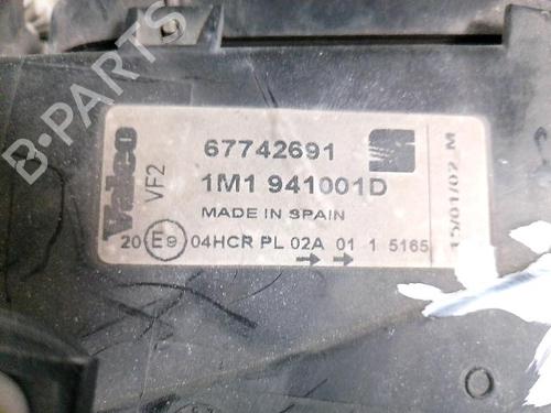 Used Left headlight Left headlight SEAT LEON (1M1) 1.9 TDI (150 hp) 31581046 31581046