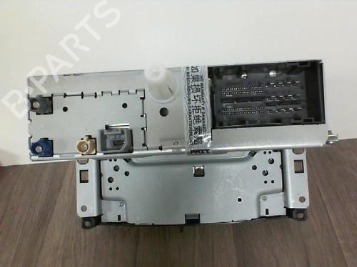 Radio FIAT 500L (351_, 352_) 1.3 D Multijet (199.LYM11, 199.LYM1A) | BP30539057E6 