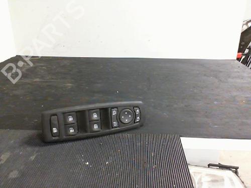 Switch RENAULT LAGUNA III (BT0/1) 2.0 dCi (BT01, BT08, BT09, BT0E, BT0K, BT12, BT1C, BT1D,... | BP21856907I30 