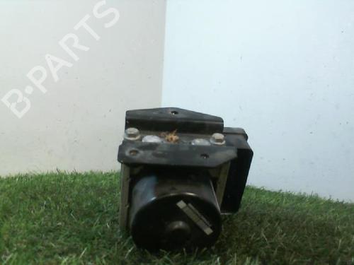 Used ABS pump RENAULT TWINGO II (CN0_) 1.5 dCi (CN0E) (64 hp) 27325276