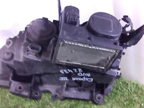 Used Right headlight RENAULT ESPACE III (JE0_) 2.2 dCi (JE0K) (130 hp) 25274022