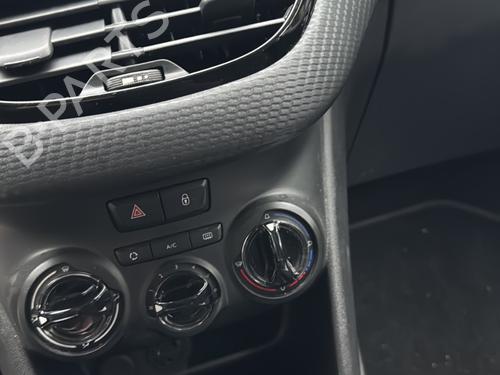 other-peugeot-2008-i-cu_-12-vti-1608182080-2013-22596765 main image