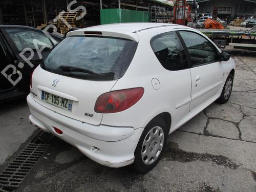 Right headlight PEUGEOT 206 Hatchback (2A/C) 1.4 i | BP26738635C29 