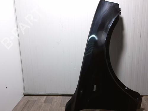 Used Right front fenders BMW X3 (E83) 2.0 d (150 hp) 31067852