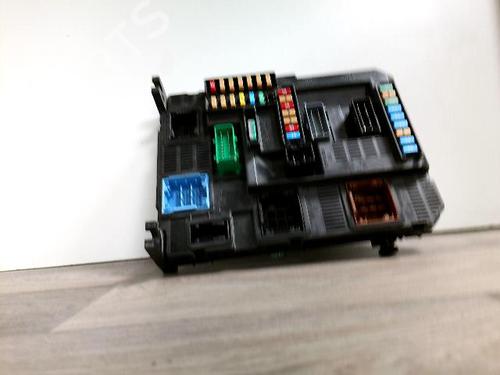Used Fuse box Fuse box PEUGEOT 208 I (CA_, CC_) 1.5 BlueHDI 100 (102 hp) 32021447 32021447
