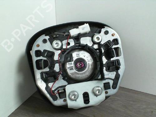 driver-airbag-fiat-500l-351_-352_-2012-30661421 main image