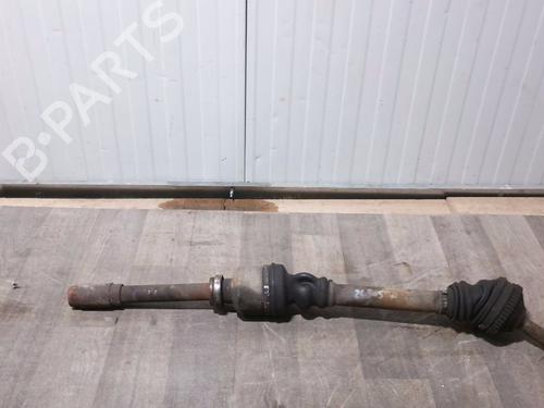 Used Right front driveshaft Right front driveshaft PEUGEOT 206 Hatchback (2A/C) 1.4 i (75 hp) 34000523 34000523