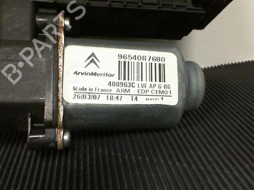Used Left front window motor Left front window motor 21856603 21856603
