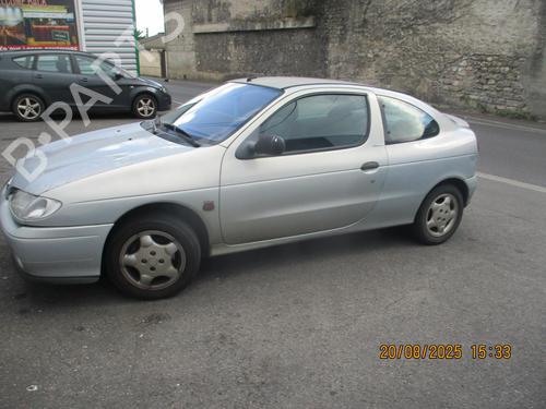 Brugte RENAULT MEGANE I Coach (DA0/1_) 1.6 e (DA0F) (90 hp) 4351178