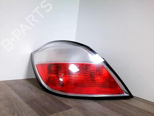 Used Left taillight OPEL ASTRA H (A04) 1.7 CDTI (L48) (100 hp) 30732984