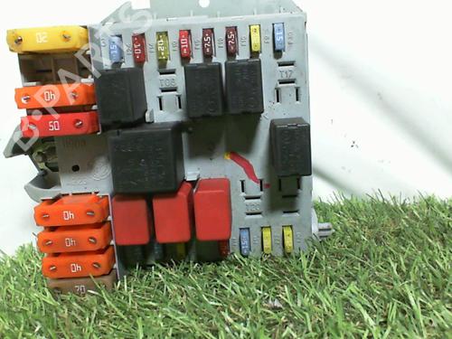 Used Fuse box Fuse box ALFA ROMEO 159 (939_) 1.9 JTDM 16V (939AXC1B, 939AXC12) (150 hp) 21856262 21856262