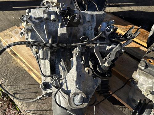 manual-gearbox-renault-clio-iv-bh_-12-16v-2012-2013-2014-2015-2016-2017-2018-2019-2020-2021-22300682 main image