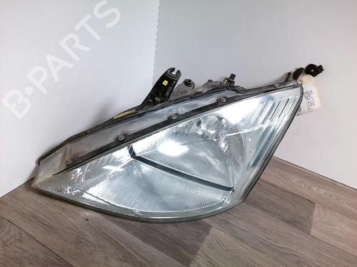 Left headlight FORD FOCUS I (DAW, DBW) 1.6 16V | BP21854043C28