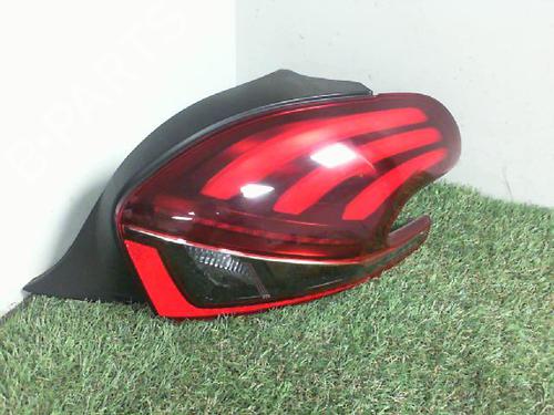 Right taillight PEUGEOT 208 I (CA_, CC_) 1.2 VTI 82 | BP29465113C35 