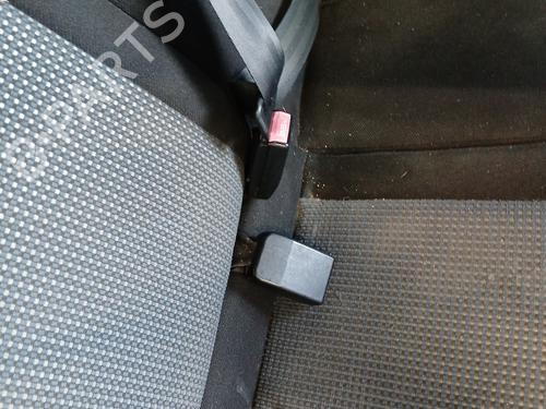 Used Seat buckle PEUGEOT 206 Hatchback (2A/C) 1.4 HDi eco 70 (68 hp) 31629237
