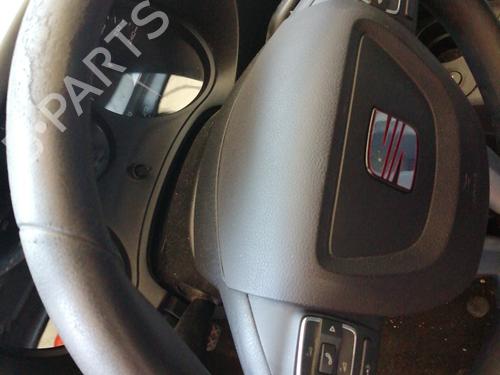 Used Steering column stalk SEAT LEON (1P1) 1.6 TDI (105 hp) 26709401