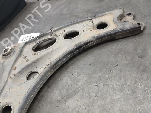 Used Right front suspension arm Right front suspension arm 37070095 37070095