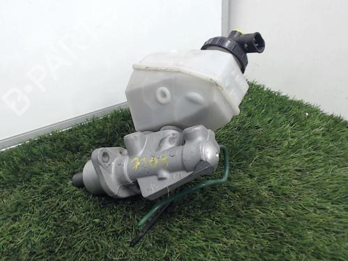 Used Brake master cylinder Brake master cylinder RENAULT CLIO II (BB_, CB_) 1.2 16V (BB05, BB0W, BB11, BB27, BB2T, BB2U, BB2V, CB05,... (75 hp) 20885656 20885656