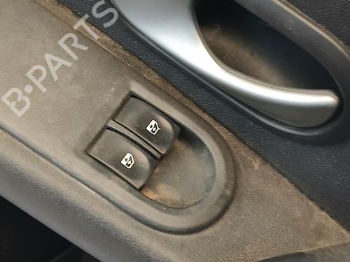 Used Left front window switch Left front window switch 37250672 37250672