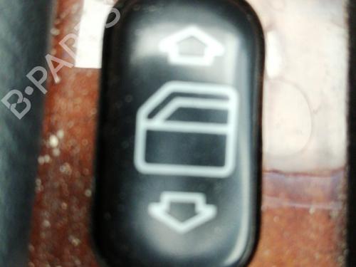 Used Right rear window switch MERCEDES-BENZ M-CLASS (W163) ML 270 CDI (163.113) (163 hp) 25472452