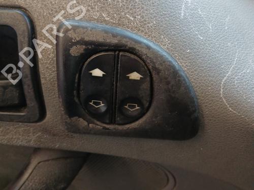 Used Left front window switch FORD TOURNEO CONNECT 1.8 TDCi (90 hp) 28070379