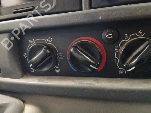 Climate control RENAULT MASTER II Van (FD) 2.8 dTI (FD0C, FD0F, FD2B, FD2F, FD3C, FD3F) | BP29943037I5