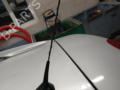 Antenna/Base RENAULT CLIO III Grandtour (KR0/1_) 1.5 dCi (KR0G) | BP29736156C140 