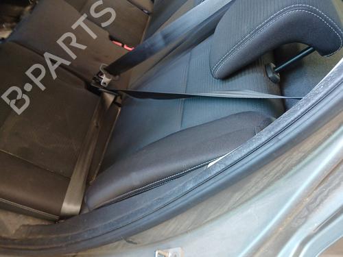 Cinto de segurança traseiro esquerdo Cinto de segurança traseiro esquerdo RENAULT CLIO III (BR0/1, CR0/1) [2005-2014] 36009791 36009791