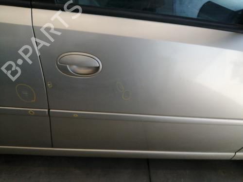 Dør høyre foran OPEL MERIVA A MPV (X03) 1.7 CDTI (E75) | BP28016629C3 