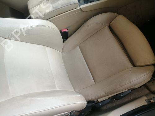 Right front seat BMW 3 (E90) 320 d | BP24148399C16 