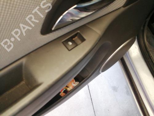 Used Left rear window switch CHEVROLET CRUZE (J300) 2.0 CDI (163 hp) 27618809