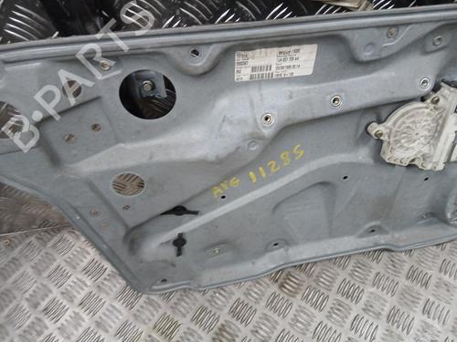 Front left window mechanism VW GOLF IV (1J1) 1.9 SDI | BP32438395C22