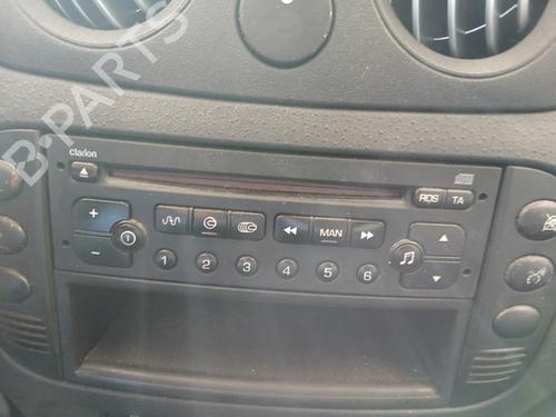Autoradio CITROËN C3 I (FC_, FN_) 1.4 16V (88 hp) 30392506