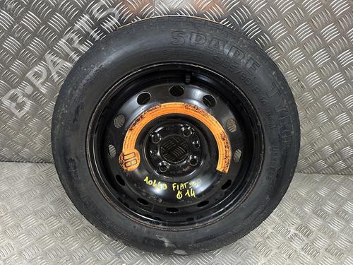 Used Jack Kit FIAT 500 (312_) 1.3 D Multijet (312AXB1A) (75 hp) 22133302