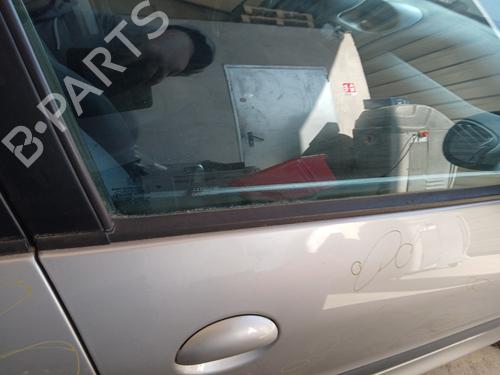 Used Front right door window Front right door window PEUGEOT 206 SW (2E/K) 1.4 HDi (68 hp) 33738413 33738413