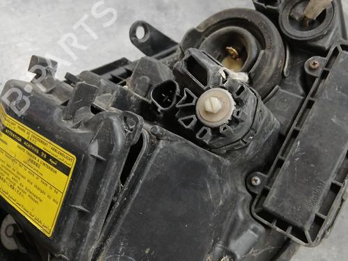 Left headlight TOYOTA AVENSIS (_T25_) 2.4 VVT-i (AZT251_, AZT251R) | BP29567393C28 