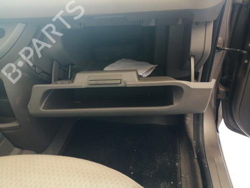 Used Glove box Glove box NISSAN NOTE (E11, NE11) 1.5 dCi (86 hp) 26497919 26497919