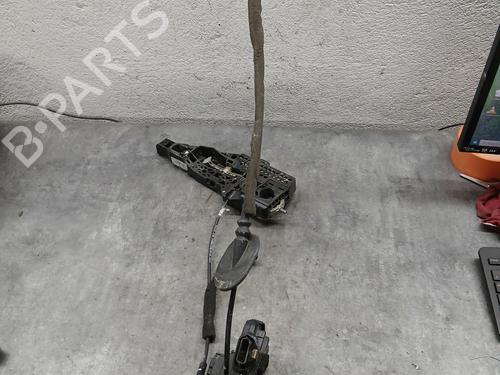 Fechadura frente direita RENAULT CAPTUR I (J5_, H5_) 1.2 TCe 120 (120 hp) 29610280