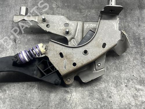 Clutch pedal RENAULT MEGANE IV Hatchback (B9A/M/N_) 1.5 Blue dCi 95 (B9A2, B9A6) | BP25153209I13 - Image 2