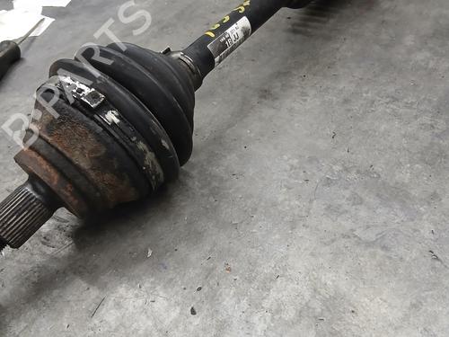 Used Left front driveshaft Left front driveshaft SKODA OCTAVIA II Combi (1Z5) 2.0 TDI 4x4 (140 hp) 36010748 36010748