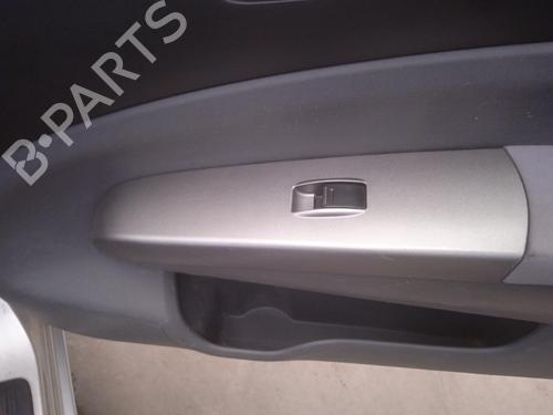 Used Right front window switch TOYOTA PRIUS Liftback (_W2_) 1.5 Hybrid (NHW20_, NHW20R) (112 hp) 21281640