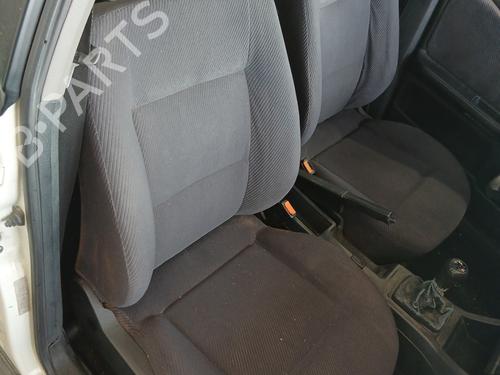Used Right front seat AUDI 80 B4 Saloon (8C2) 1.9 TDI (90 hp) 29528688