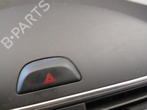 Used Warning switch NISSAN PULSAR Hatchback (C13) 1.2 DIG-T (115 hp) 33172388