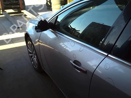 Used Left front door Left front door 39094959 39094959