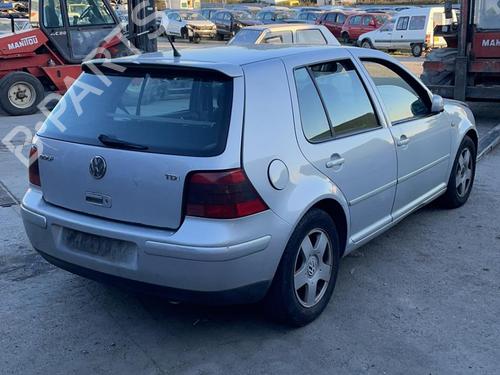Windscreen washer tank VW GOLF IV (1J1) 1.9 TDI | BP20885643C113 